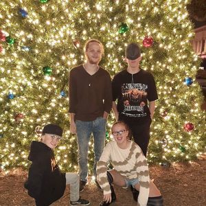 Meet your Posher, Bobbi